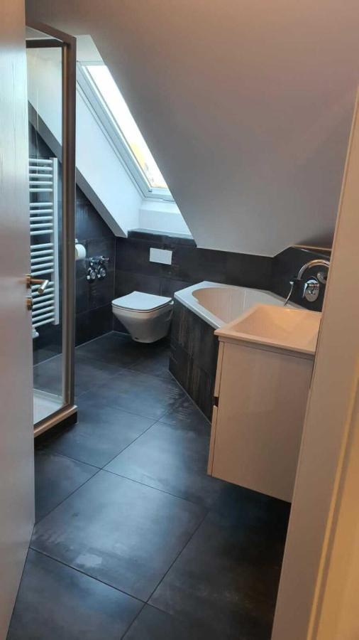 Modern Apartment Near Munich Airport Schwaig bei Nürnberg Eksteriør billede